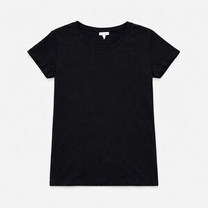 Basic / Basique Black T-Shirt | Women’s Essential Casual Tee